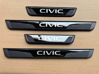 Protectores de peldaños de panel de cubierta de umbral de puerta de auto negro para Honda Civic 4 piezas Foto 1 de 4