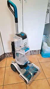 Hoover SmartWash + Automatic Carpet Washer - Plus 6 Bottles Of Cleaner.USED ONCE - Picture 1 of 9
