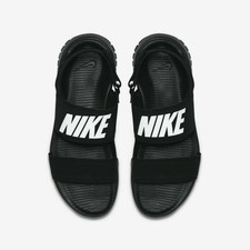 nike tanjun sandals amazon