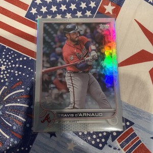 TRAVIS d’ARNAUD 2022 Topps Series 1 Rainbow Foil #4 Braves