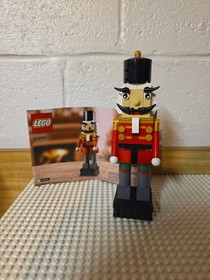 LEGO Seasonal: Nutcracker (40254) With Book No Box