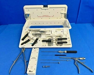 Jeu d'instruments Codman ACP profondeur variable avec étui - Photo 1/10