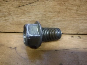 1975 75 YAMAHA YZ80 YZ 80 OEM CRANKCASE CRANK CASE OIL DRIAN BOLT PLUG FAST SHIP - Picture 1 of 12