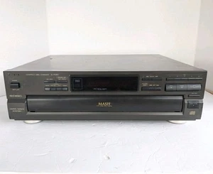 Technics SL-PD827 5-Disc Player *Tested Works* CD Changer No Remote Mash Japan - Picture 1 of 10