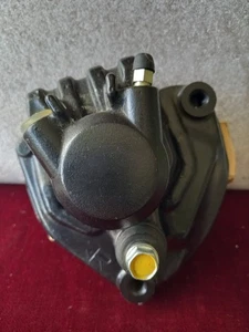 ORIGINAL YAMAHA TEILE - BREMSSATTEL VORNE RECHTS NOS LAGER XS650 XS750 ETC.  - Bild 1 von 6