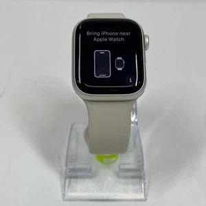 GPS uniquement Apple Watch Series 9 41 mm Starlight aluminium MR8U3LL/A - Photo 1 sur 11