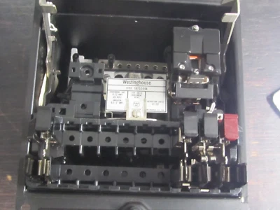 NUEVO RELÉ DE SOBRECORRIENTE WESTINGHOUSE 1875244A / TIPO C0-6 Foto 1 de 4