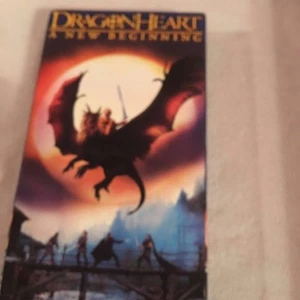 Dragonheart: A New Beginning (VHS, 2001, Slipsleeve) - Picture 1 of 3