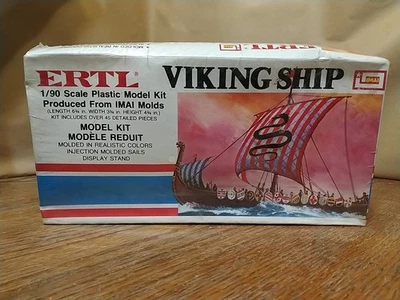 Kit Modelo Plástico Vintage ERTL IMAI Barco Vikingo Escala 1/90 Moldeado en Color 8081 Foto 1 de 4