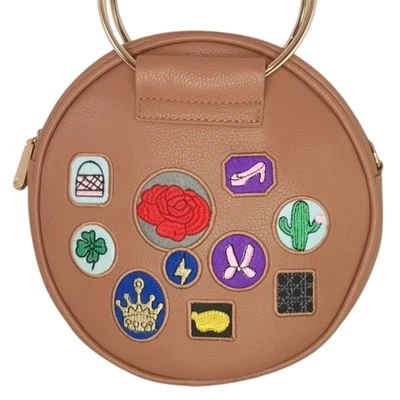 Encantador Charlie Para Mujer Redondo Bolso de Mano Cartera Niñas Parches Lindo Juvenil Scouts Divertido Foto 1 de 4