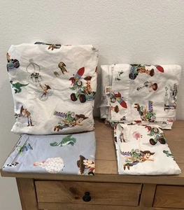 Pottery Barn Kids Disney Pixar Toy Story Bio komplettes 4-teiliges Blatt-Set komplett - Bild 1 von 16