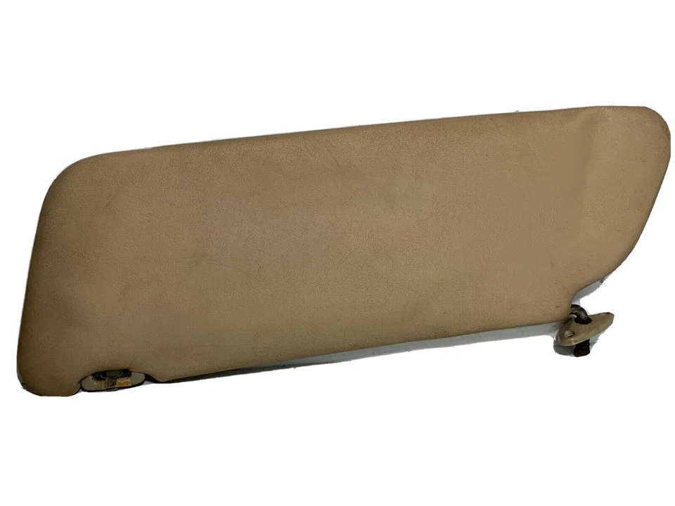 1965 - 1968 Mercedes 200 200D Right Passenger Sun Visor Vinyl w/ Mirror TAN OEM Foto 1 de 4