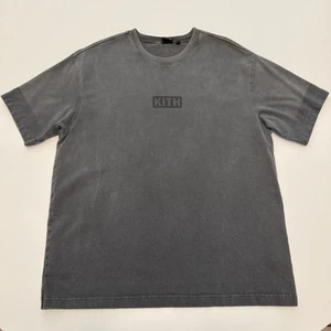 Camiseta Kith x Ksubi Tate Logo Manga Corta Informal Top, Talla Mediana - Imagen 1 de 8