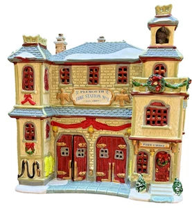 LEMAX Enchanted Forest PLYMOUTH FIRE STATION No.2 #25657 Light-Up Building 2002 - Picture 1 of 9