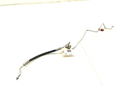 Chevrolet Tahoe 2015-2019 5,3 L V8 línea de aire acondicionado OEM. Foto 1 de 4