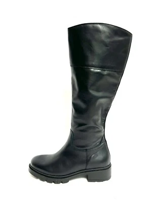 La Canadienne Womens Savoury Boot Black 7 M - Image 1 of 4