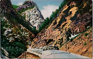 Diesel Power California Zephyr Train with Vist A-Dome Postcard - Bild 1 von 2