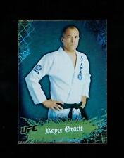 2010 TOPPS UFC MAIN EVENT ROYCE GRACIE #1 GOLD THICK CARD REFRACTOR LIKE
