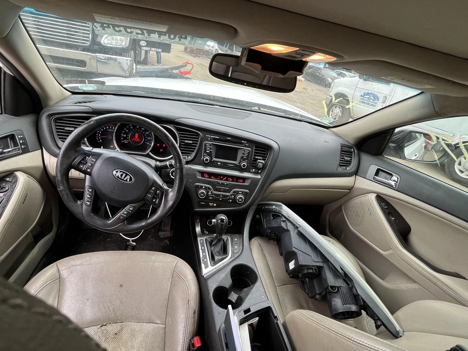 Volante KIA OPTIMA 12 13 SIN BOLSA Foto 1 de 1