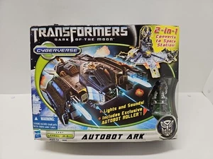 Hasbro Transformers Dark of the Moon Modellino Autobot Ark (C3) - Foto 1 di 7
