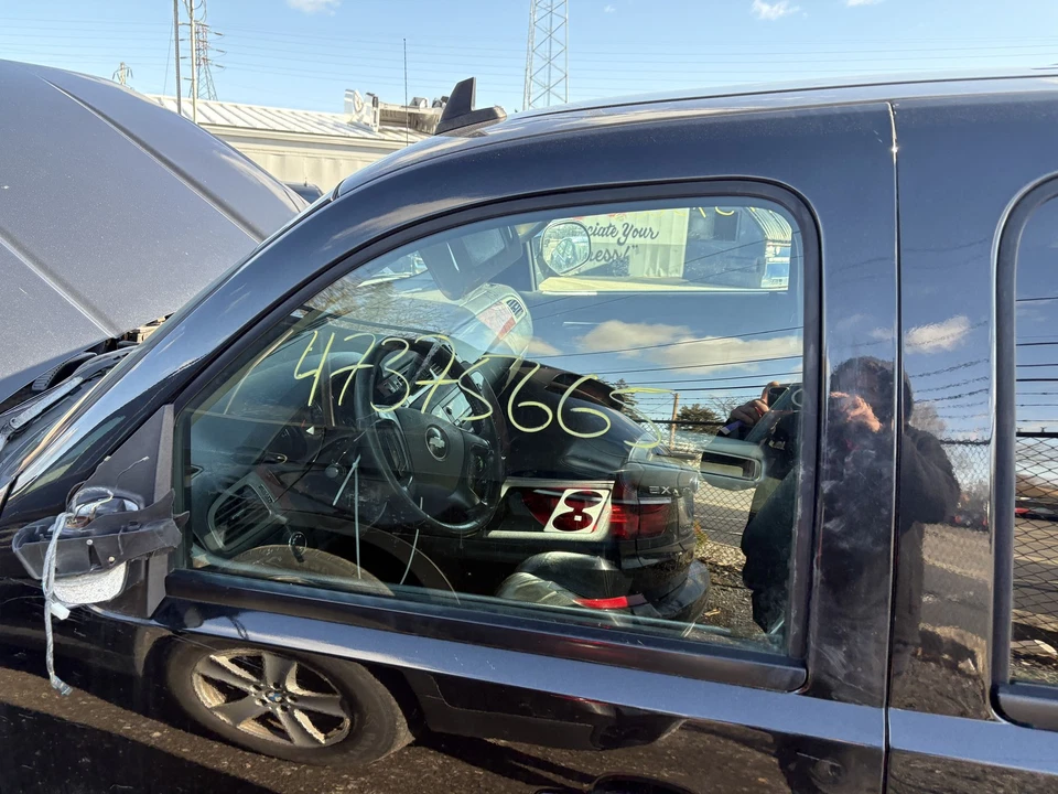 Front Door Glass/window CHEVROLET 1500 SILVERADO LH DRIVER 2007-2013 - Image 1 of 1