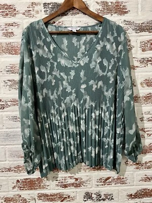 Blusa Nine West Cuello en V Floral Arrugado Verde Salvia Top Talla XL Foto 1 de 4