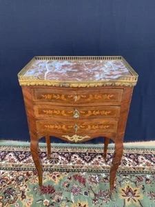 Antico mobiletto comodino stile Luigi XV francese fine intarsio bois de rose ... - Imagen 1 de 5
