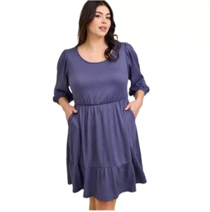 Torrid am Knie Noppen geripptes voluminöses Midikleid Gr. 2 (2X 18-20) Lavendel NEU - Bild 1 von 9
