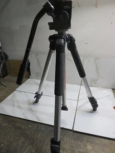 Bogen Manfrotto 3021N Tripod with 3433 Head - FREE SHIPPING - Picture 1 of 4