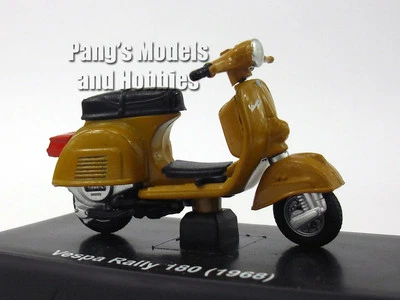 Vespa Rally 180 (1968) 1/32 Scale Die-cast Metal Model by NewRay - Image 1 of 4
