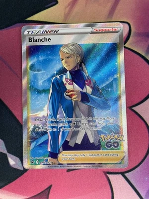 Pokemon TCG: Blanche SWSH227 SWSH: Sword & Shield Black Star Promo Cards Holo - Image 1 of 3