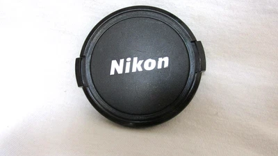 Tapa de lente frontal a presión Nikon 62 mm Nikkor Foto 1 de 2