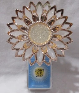 Bath & Body Works Wallflower Fragrance Plug GOLD GLITTERY SUNFLOWER Nightlight - Picture 1 of 3