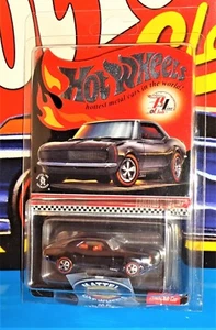Hot Wheels 2019 Red Line Club Membership Car Custom Camaro Black w/ RLs & Button - Picture 1 of 5
