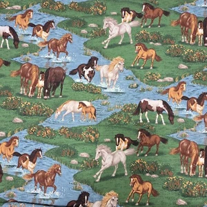 Cotton Fabric 56"x44" Springs Industries Vintage Large Scale Wild Horses Scene - Picture 1 of 8