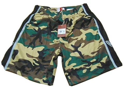 MITCHELL & NESS NBA HWC SAN ANTONIO SPURS 1998-99 SWINGMAN CAMO SHORTS SIZE L Cover
