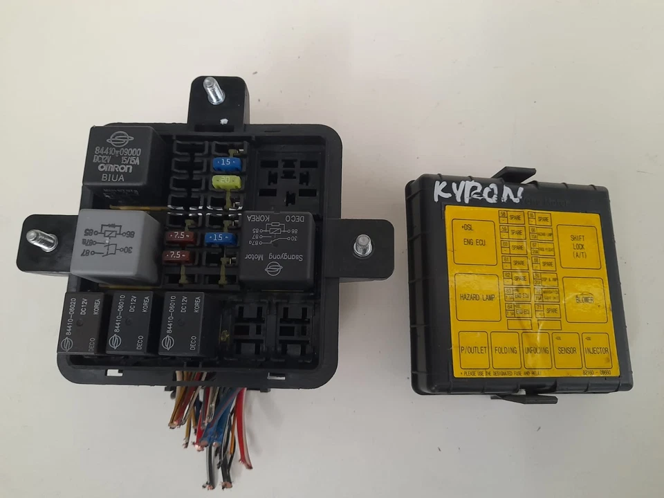 CENTRALINA PORTA FUSIBILI PER SSANGYONG Kyron 1° Serie 84410-09000 diesel 2.0 ( - Immagine 1 di 1