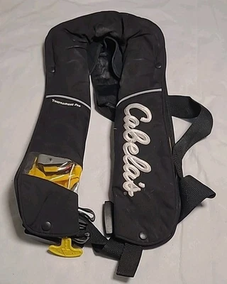 Dispositivo de flutuação de inflação automática Cabela’s Tournament 3500 Guardian Series - Imagem 1 de 4