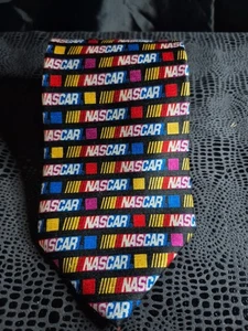 Corbata NASCAR de seda colorida con logotipo estampado integral por RM corbata deportiva para el cuello - Imagen 1 de 8