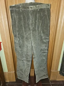 Neu Lee Latzhose Cordhose 36x32 Herren oliv lockeres Bein 288-0706 - Bild 1 von 9