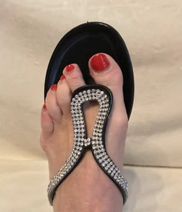 NEW BAMBOO black rubber and crystal embellished Rhinestone Sandals Shoes, US 9 - Picture 1 of 12
