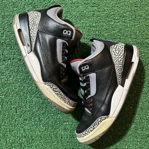 Size 9 - Jordan 3 Retro Release 2011 No Box SHIPS FAST! - Picture 1 of 7