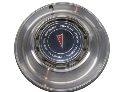 Pontiac Catalina Bonneville 1975 1976 15" PMD cubierta de rueda Pontiac Motor Division Foto 1 de 4