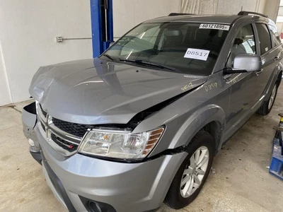 Used Front Right Seat Belt Front fits: 2017 Dodge Journey bucket seat passenger Foto 1 de 4