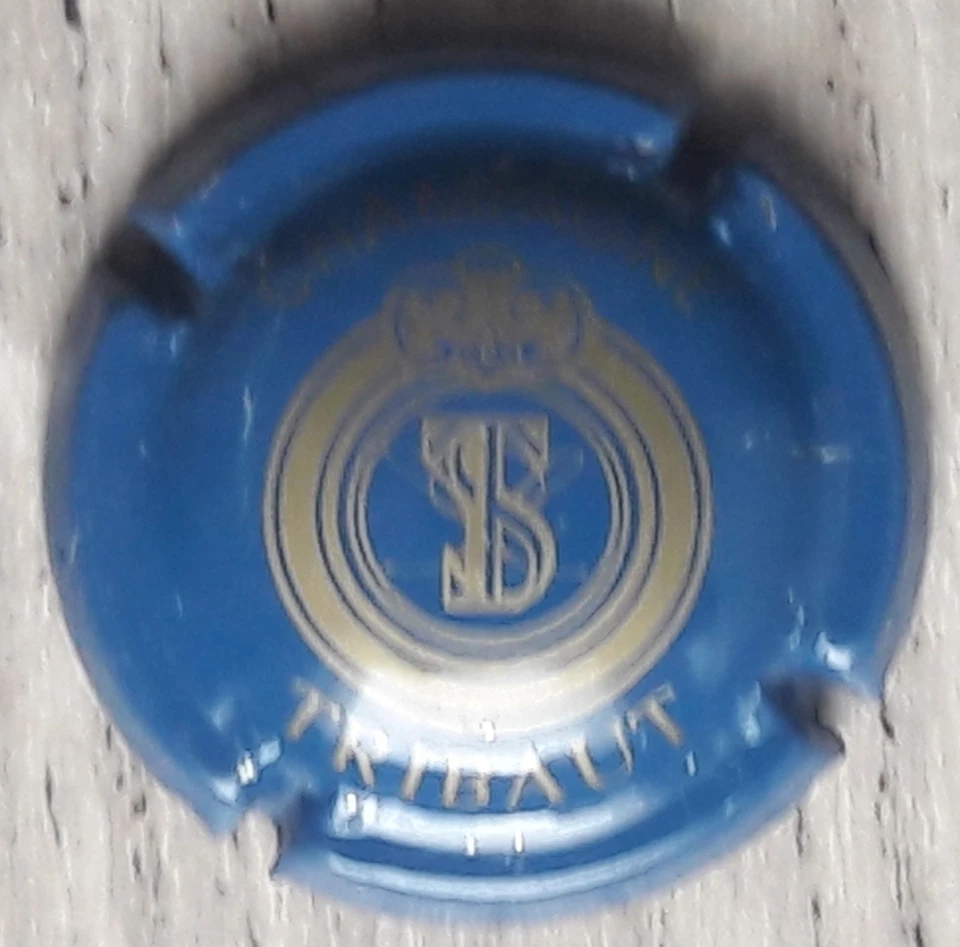 Tribaut : capsule de champagne n° 3 (assez bon état) - Photo 1/1
