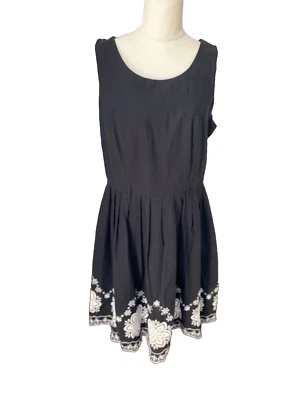Yumi UK14 Sleeveless Black 50s Stlyle Dress Embroidered Hem Fully Lined Cotton - Image 1 of 4