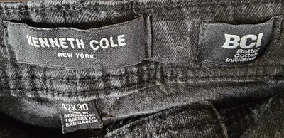 Pantalones de mezclilla elásticos Kenneth Cole New York para hombre 42x30 negros calce regular Foto 1 de 4