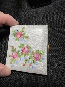Vintage Guilloche Enamel Compact Mirror Painted White, Pink Roses, Gold Tone - Picture 1 of 11