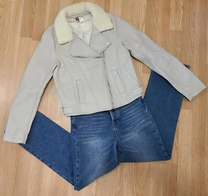 Women's Divided By H&M Light Gray Biker Motorcycle Jacket Shearling  Size 6 - Picture 1 of 6