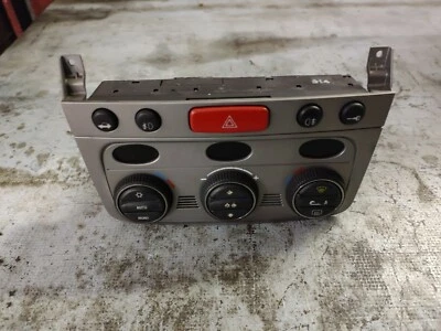 PANEL DE CONTROL DE CALEFACCIÓN Y AIRE ACONDICIONADO ALFA ROMEO GT 01560513730 P&P GRATIS  Foto 1 de 2